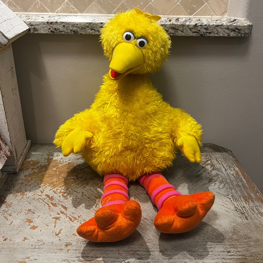 Sesame Place Big Bird Plush 18 inch Yellow Bird Sesame Workshop 2011 Toy